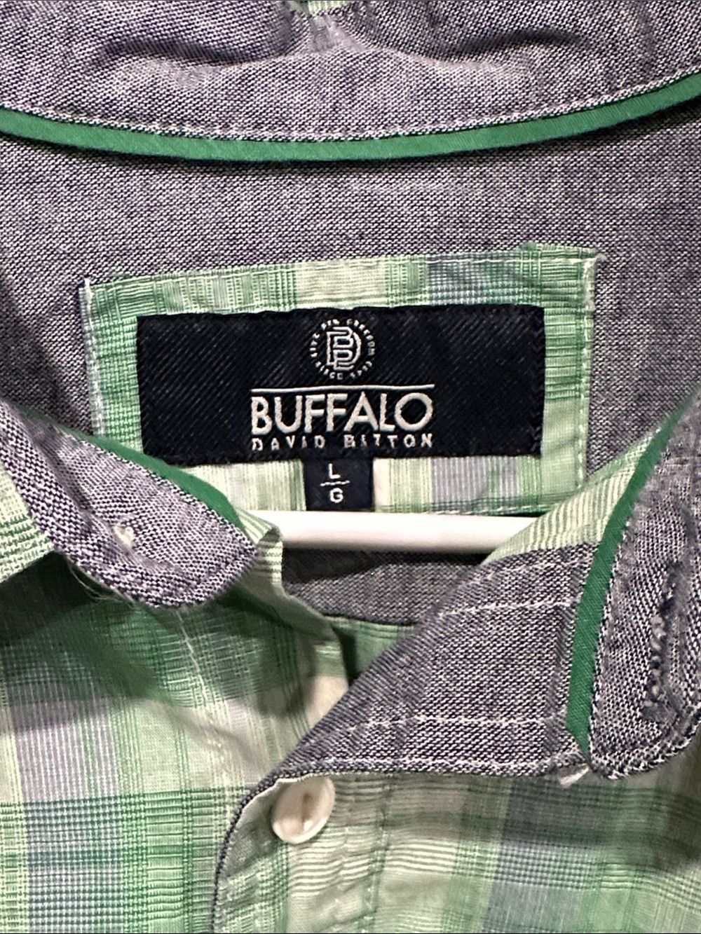 NWT! Buffalo David Bitton Green and White Plaid Short-Sleeve Button-Down Shirt - Picture 2 of 4